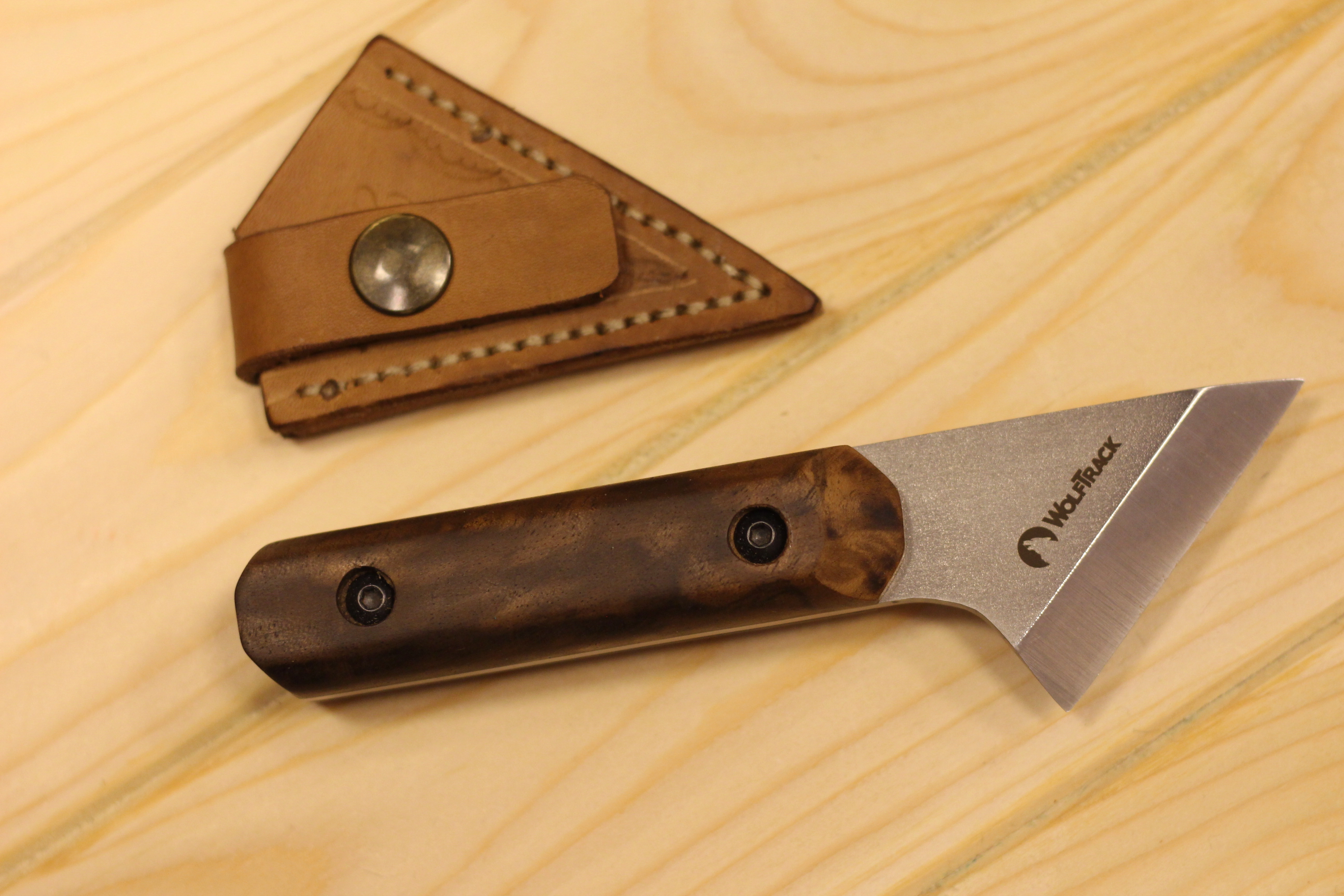 Kiridashi Özel Tasarım Wolftrack