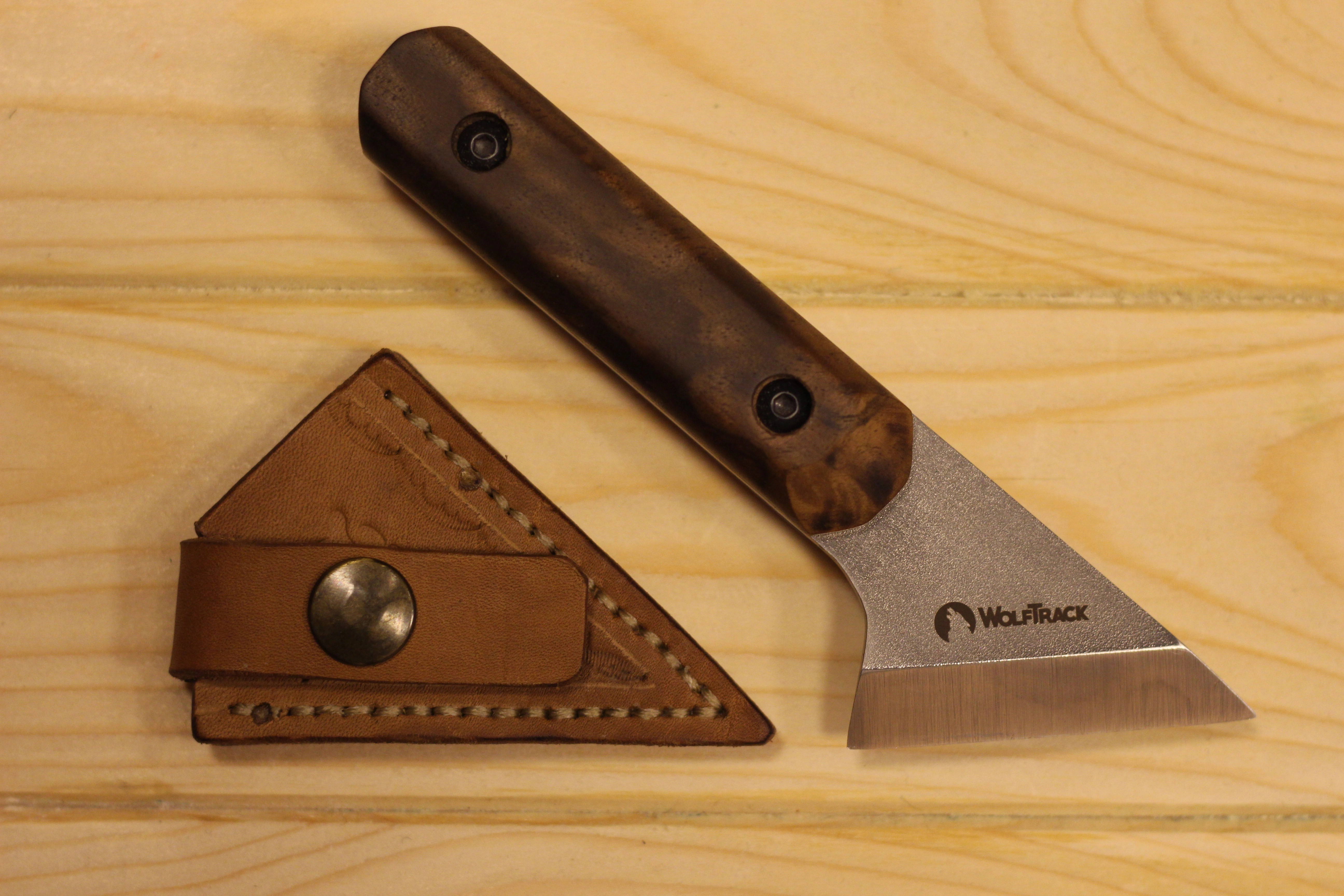 Kiridashi Özel Tasarım Wolftrack