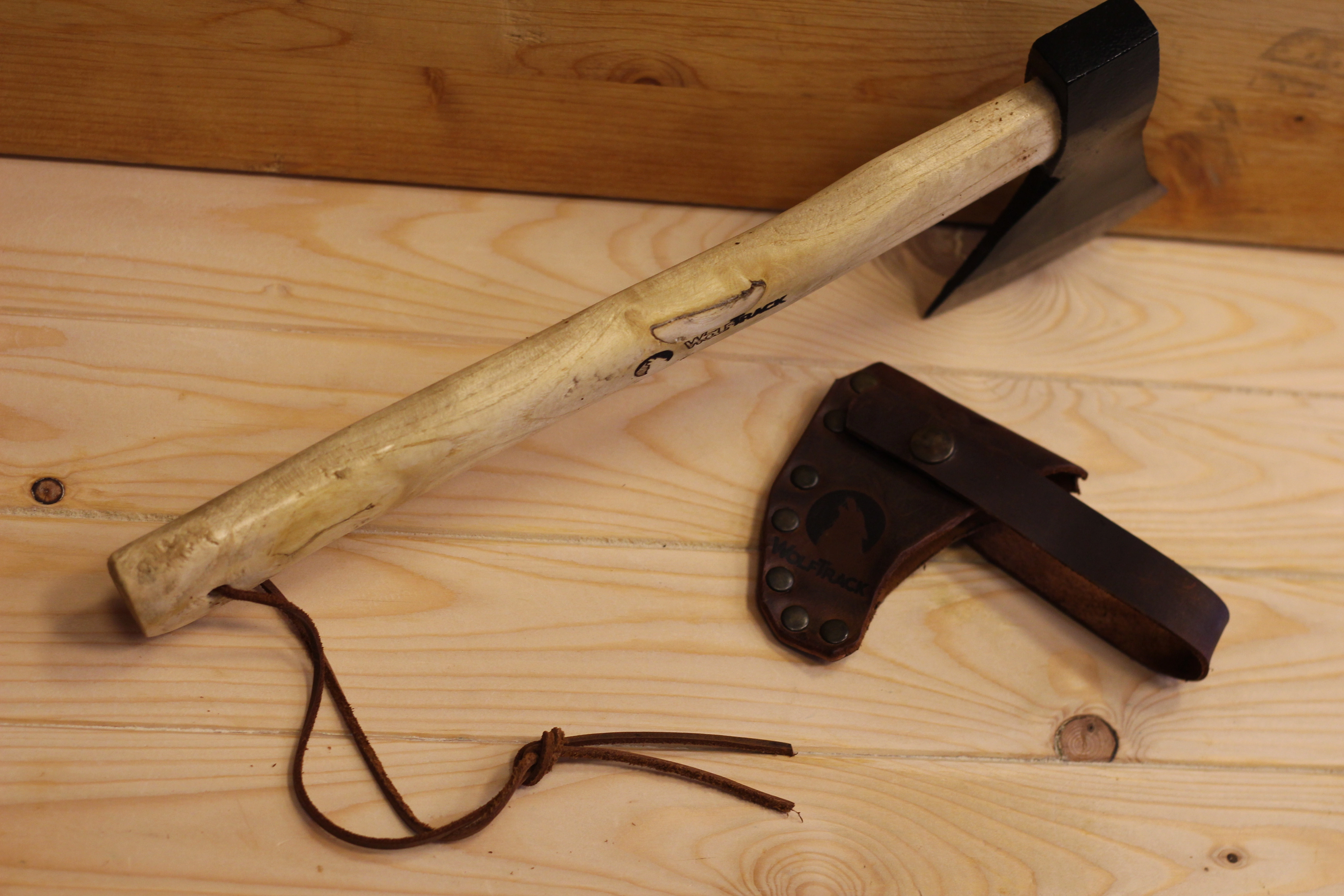 WOLFTRACK NACAK- HAND MADE 