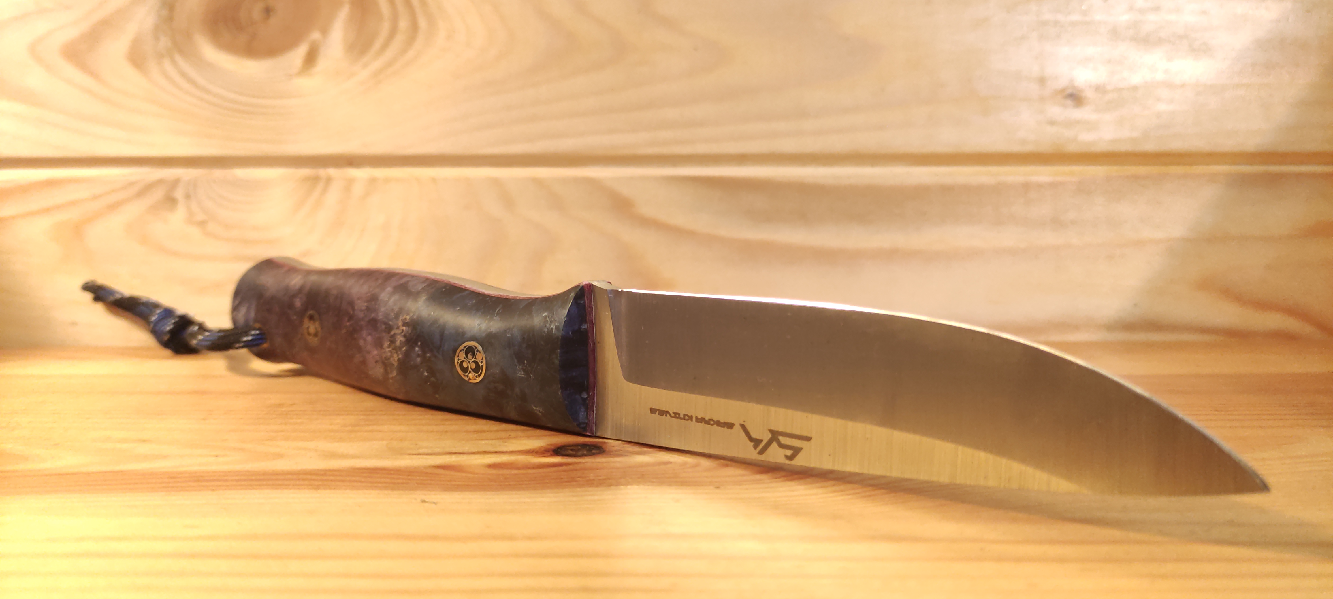 WOLFTRACK PURPLE BLUE BUSHCRAFT BIÇAK