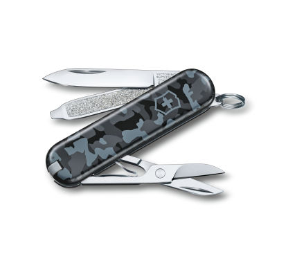 Victorinox 0.6223.942 Klasik 58 MM Lacivert Kamuflaj Çakı