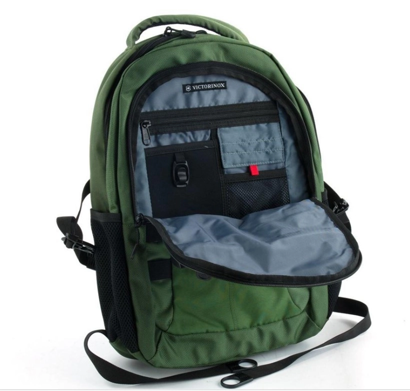 VİCTORİNOX VX SPORT CADET LAPTOP SIRT ÇANTASI YEŞİL (VG31105006)